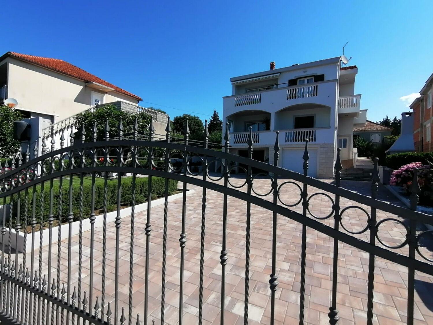 Apartments Petin Ζαντάρ Εξωτερικό φωτογραφία